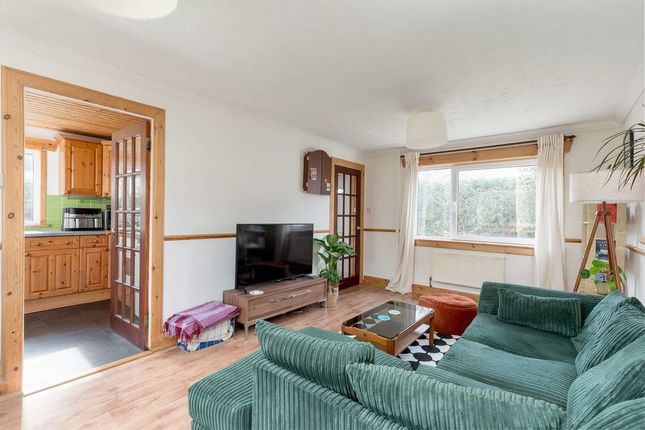 22, Cademuir Drive, Peebles photo 3