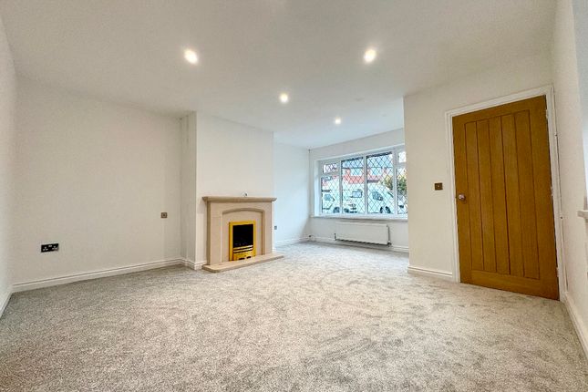 17 Lichfield Close, Bolton photo 2