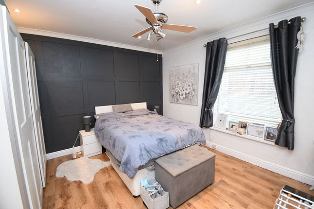 26 Helen Street, Manchester photo 4