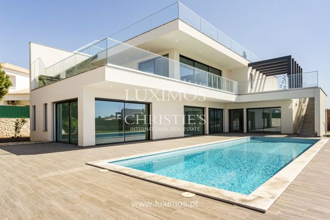 Villa for sale in 8400 Ferragudo, Portugal