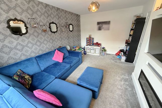 72, Windward Avenue, Fleetwood photo 5