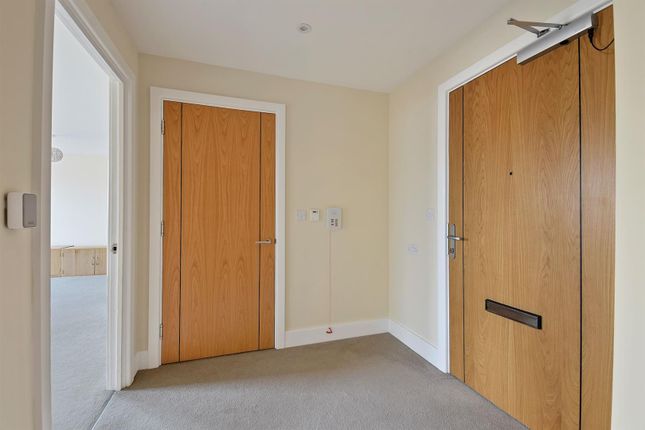 Flat for sale in Josiah Drive, Ickenham, Uxbridge