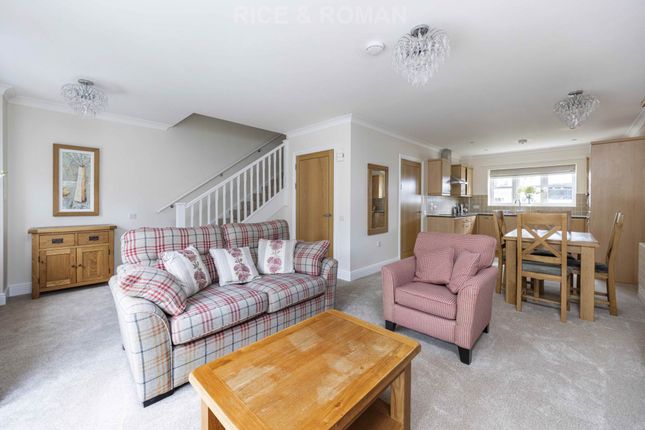 Lavender Cottage, Lynwood Village, Rise Road, Ascot photo 3