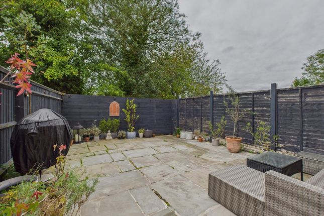 4 Seymour Court, Marlborough Gardens, Malvern photo 4