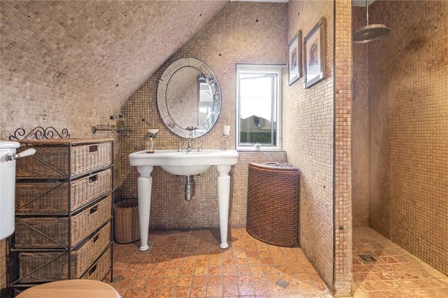 Bedroom One En Suite