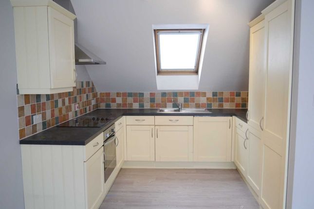 Flat to rent in Lemsford Road, Hatfield