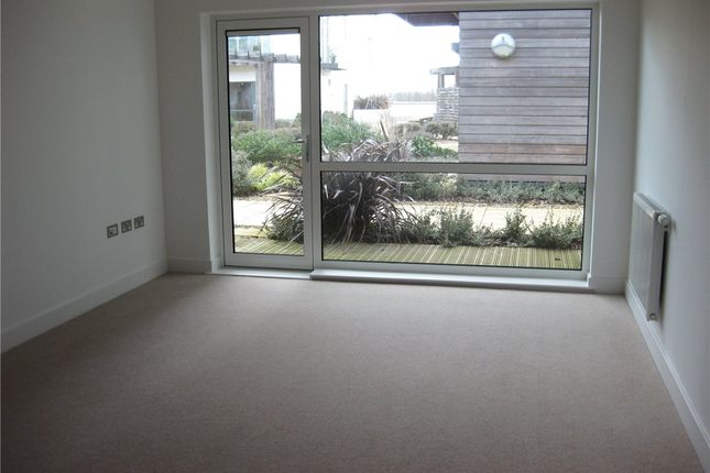 59 Baily,, Park Way, Berkshire photo 3