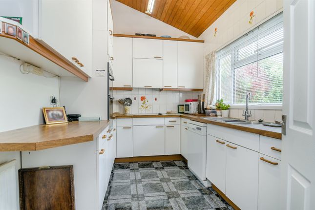 Beech Tree House, Beaufort Road, Osbaston, Monmouth photo 2