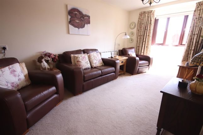 13, Clift House, Chippenham photo 2