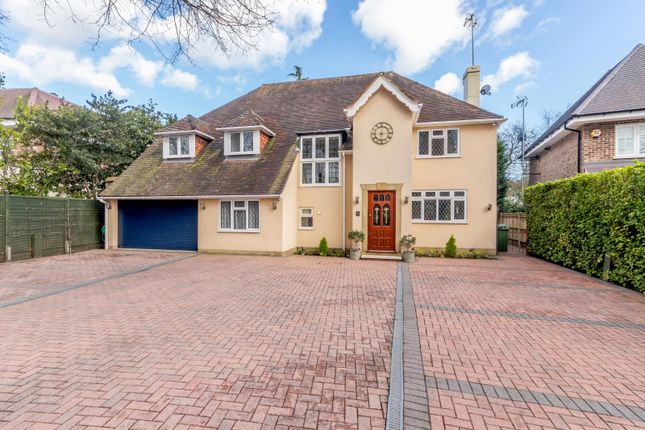 Thumbnail Detached house for sale in 242 Brooklands Road, Weybridge