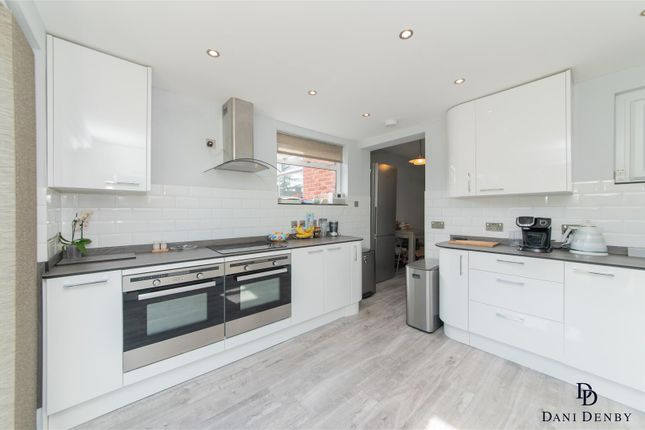 4, Glendale Avenue, Edgware photo 4