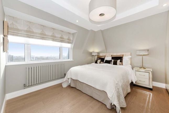 Duplex to rent in Boydell Court Penthouse, St. Johns Wood Park, St Johns Wood