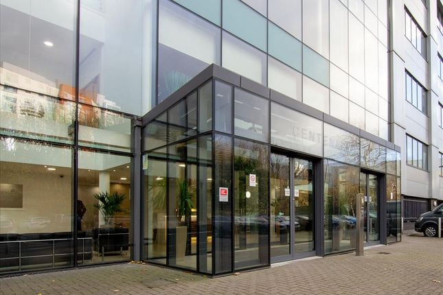 Office to let in Centenary Way, Manchester