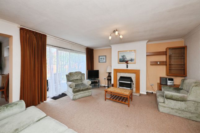 142, Stanstead Road, Hoddesdon photo 4