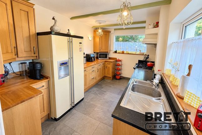 Stradbroke Lodge, The Rath, Milford Haven photo 5
