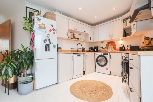 7 Trehellan Heights, Newquay photo 4