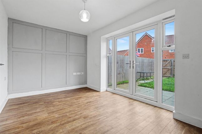 9, Dereham Drive, King's Lynn photo 2