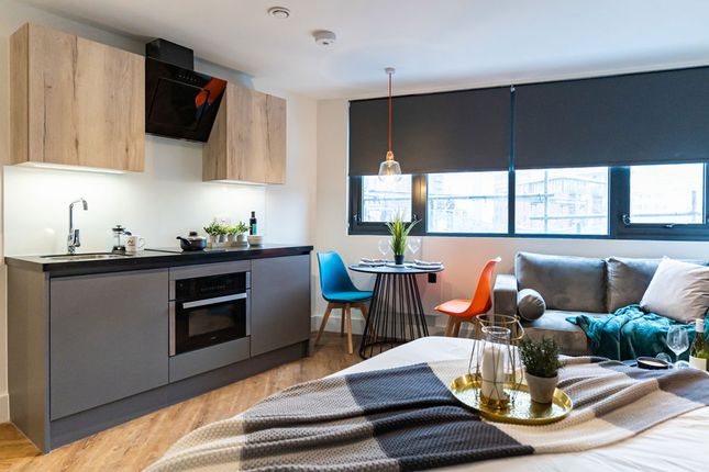 Thumbnail Flat to rent in Blackfriars Road, Salford