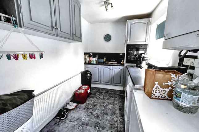 70, Coverdale, Gateshead photo 5