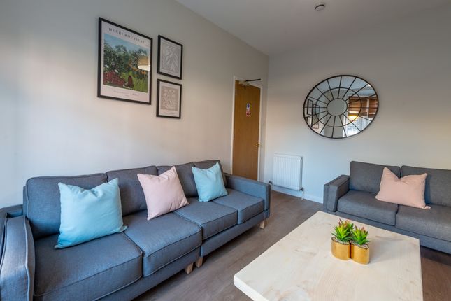6-bed house on 78 Howell Road, 78 Howell Road, Exeter, £988/mo