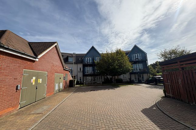 47, Tyhurst, Milton Keynes photo 5