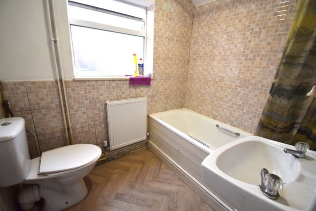 Room 1, 98, Hollis Road, Coventry photo 3