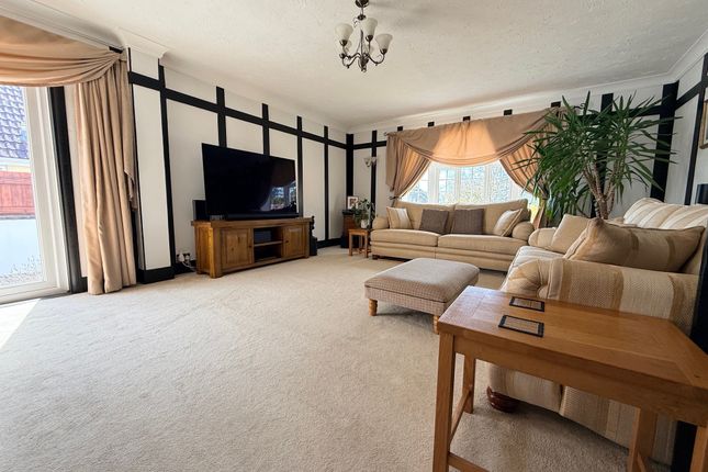 Amberleigh House, Yeovil photo 4