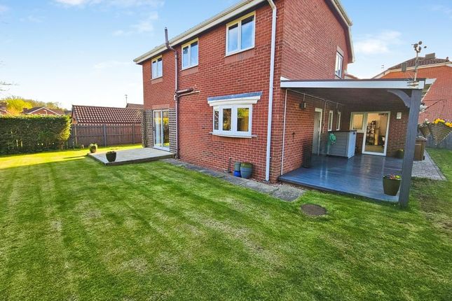 28, Dunstanburgh Close, Bedlington photo 4
