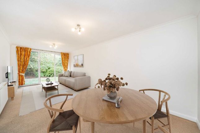 4, The Spinney, Wembley photo 2