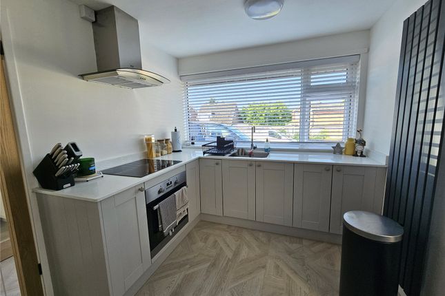 27, Burford Park Road, Birmingham photo 4