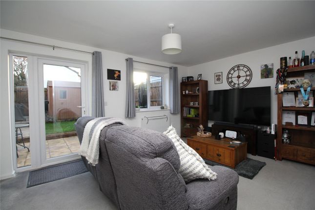 176, St. Lucia Park, Bordon photo 2