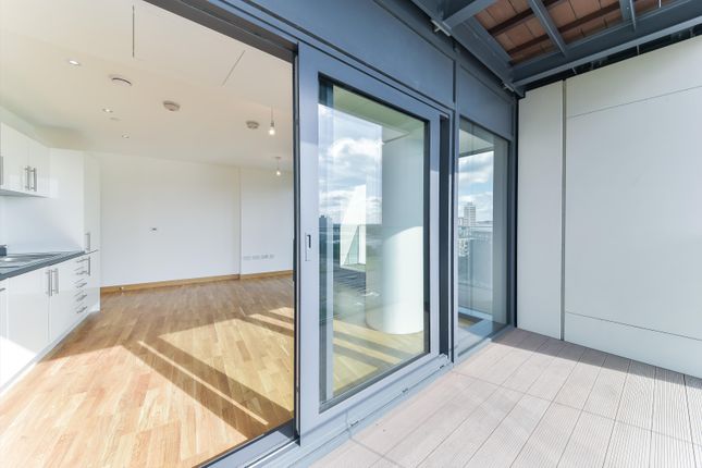 Flat for sale in River Heights, 90 High Street, Stratford, London