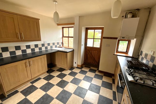 2 Arch Cottages, Market Place, Matlock photo 2