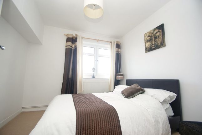 Flat to rent in Edgar Road, Cliftonville