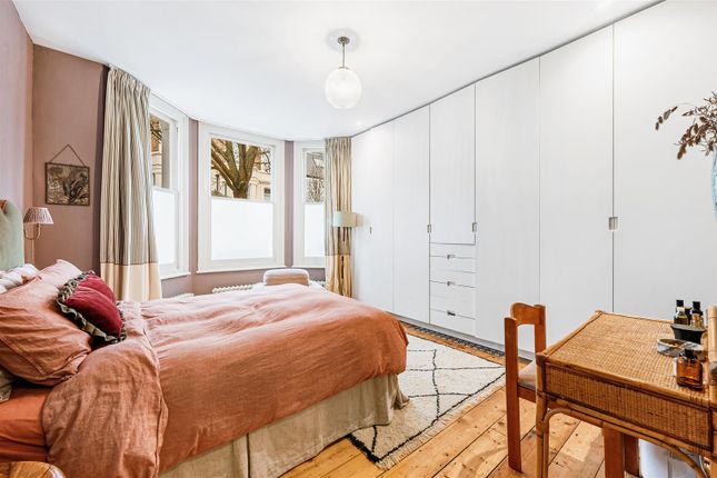 Flat 1, 10, Birkbeck Road, London photo 3