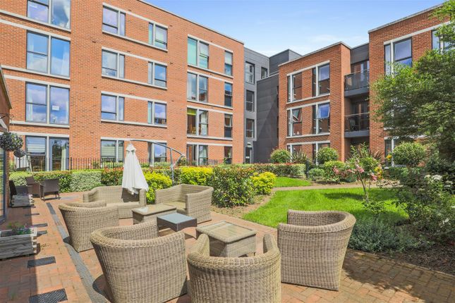 Flat for sale in Glenhills Court, Little Glen Road, Glen Parva