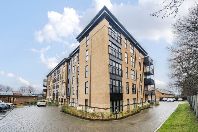 Flat for sale in Shapiro House, Stevenage, Hertfordshire