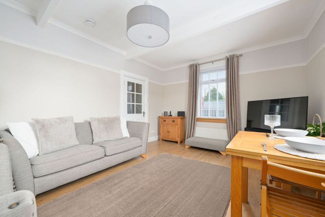 17 Craig Street, Dunfermline photo 4
