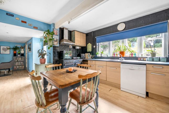 8, Tynings Road, Nailsworth photo 2