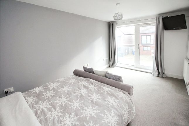 End terrace house for sale in Paddock View, Doncaster, South Yorkshire