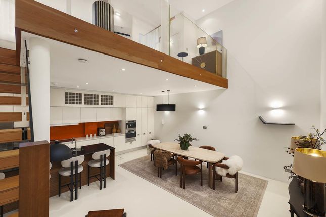 3, St. Lukes Mews, London photo 4
