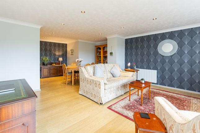 44, Victoria Mansions, Ashton-On-Ribble photo 4