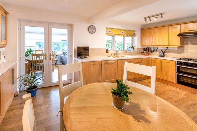 Meadow Drive, Worksop photo 4