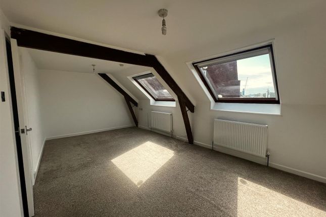 Flat 2 Yeatmans Old Mill, The Quay, Poole photo 5