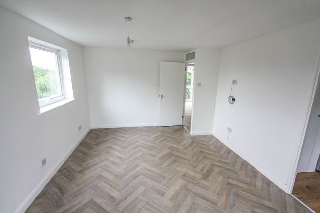 139, Cornflower Drive, CHELMSFORD photo 3