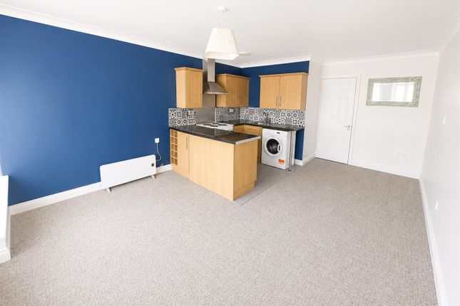 11, Gainsborough Road, Corby photo 2