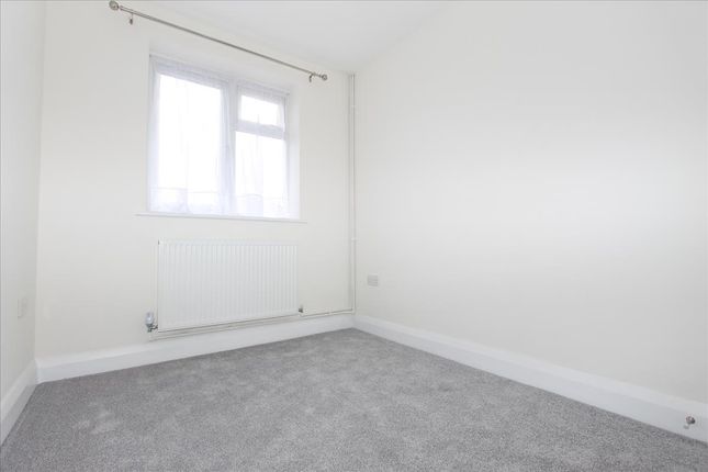 27, Sandhurst Road, London photo 4