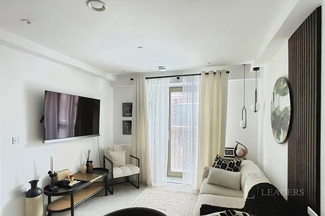Apt 420, 14 Hulme Street photo 3