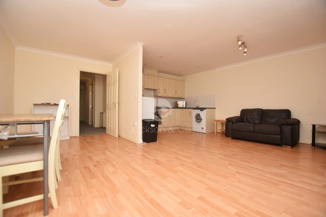 20 Albany Gardens, Albany Gardens, Colchester photo 3