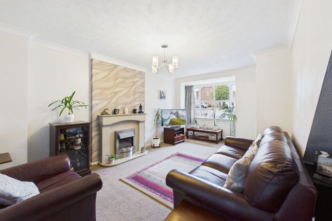 Poppleton Way, Wakefield photo 3